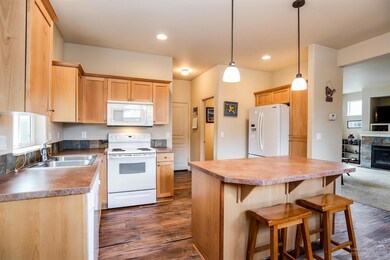 20353 Penhollow Ln, Bend, OR 97702 - photo 3