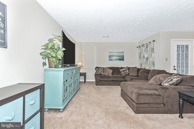2153 Wainwright Ct unit 1A, Frederick, MD 21702 - photo 5
