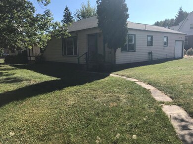 2404 Gettle St, Klamath Falls, OR 97603 - photo 4