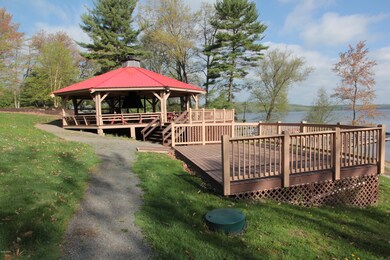 300 Paper Birch S, Tafton, PA 18464 - photo 6