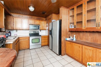 917 & 919 County Road 4810, Copperas Cove, TX 76522 - photo 7