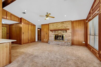 403 Cocopa Dr, Gainesville, TX 76240 - photo 3