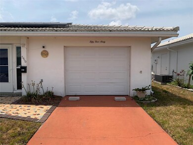 5460 Lemon Tree Ln N, Pinellas Park, FL 33782 - photo 7