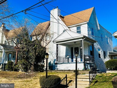 143 W Albemarle Ave, Lansdowne, PA 19050 - photo 2