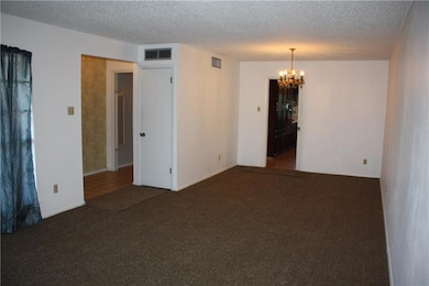 10636 Causeway Dr, El Paso, TX 79935 - photo 7