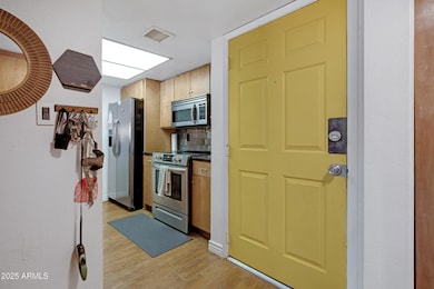 540 N May apt 1131-2