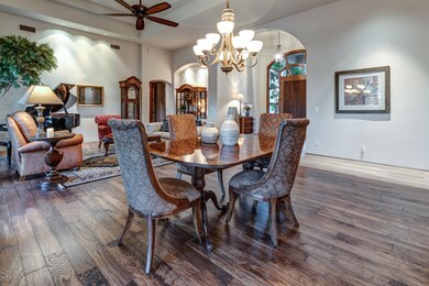 006_Dining Area