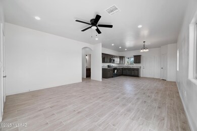 3915 E Singing Cactus Ln, Tucson, AZ 85756 - photo 7