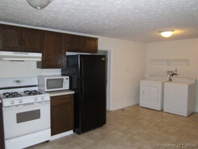 Kitchen to Laundry