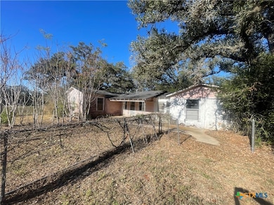 3096 Fm 3157, Cuero, TX 77954 - photo 4