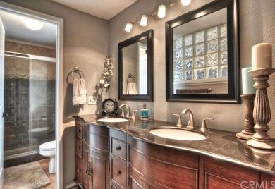 Master Bath: Dual Sinks, Granite Counters, Designe