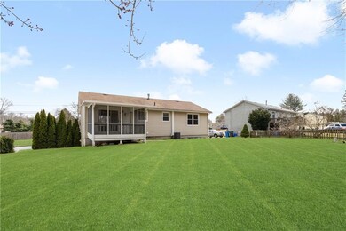 72 Elton Cir, Cranston, RI 02921 - photo 5