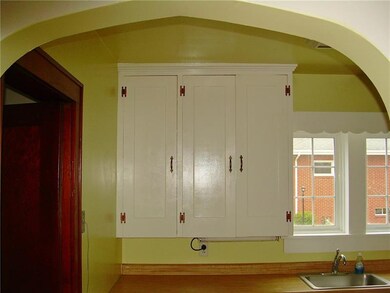 554 S 6th St, Indiana, PA 15701 - photo 6