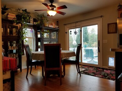 93 Agnes St, Springfield, MA 01118 - photo 3