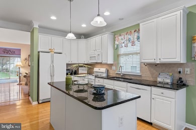 61 Black Eyed Susan Rd unit 357, Langhorne, PA 19047 - photo 7