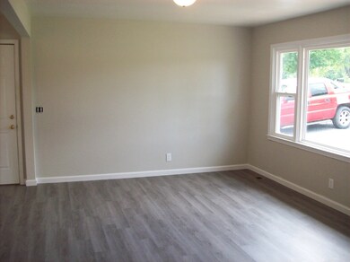 970 Horse Mountain Rd, Shelbyville, TN 37160 - photo 7