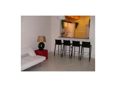 10933 NW 43rd Ln, Doral, FL 33178 - photo 2