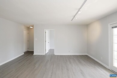 1217 Villa Ln unit F, Charlottesville, VA 22903 - photo 6