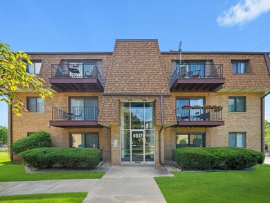 4917 W 109th St unit 202, Oak Lawn, IL 60453 - photo 4