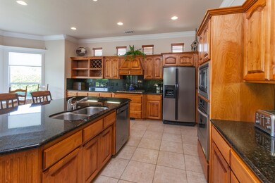 Tradition Kitchen 3