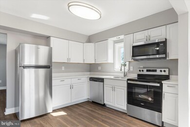 2 Mclendon Ct, Windsor Mill, MD 21244 - photo 7