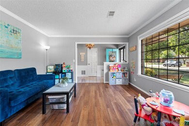 2517 Kensington Way, Bartlesville, OK 74006 - photo 4