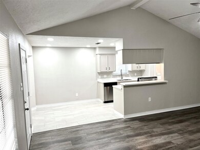 11806 Kirknoll Dr, Houston, TX 77089 - photo 3