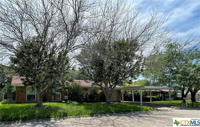 601 Steven St, Troy, TX 76579 - photo 2