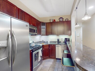 45 Hemenway St unit B, Boston, MA 02115 - photo 3