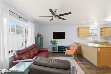 1796 E Neil Cir unit 3, Wasilla, AK 99654 - photo 3