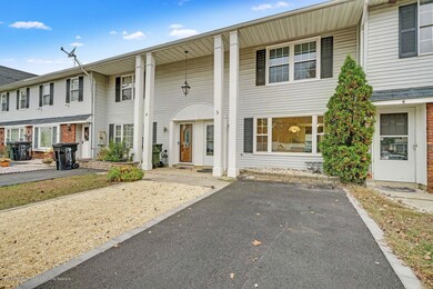 5 Fieldcrest Way Hazlet NJ-large-003-28-