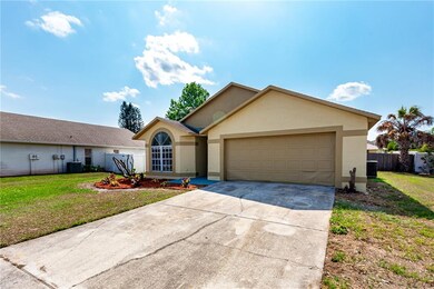 5107 Martinique Dr, Lakeland, FL 33812 - photo 3