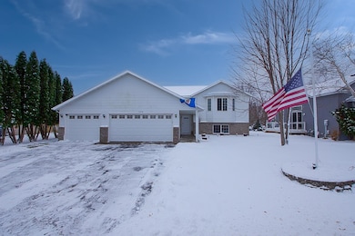 1416 Hillside Ct, Sauk Rapids, MN 56379 - photo 2