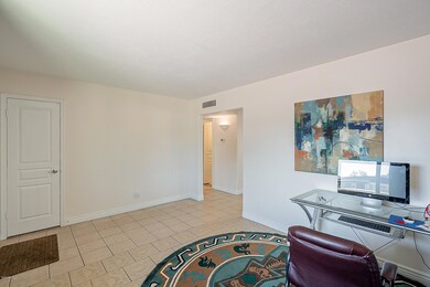 540 E Harmony Ave unit 4, Mesa, AZ 85204 - photo 7