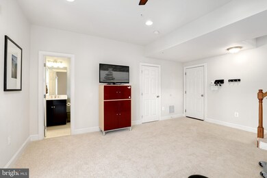 100 Washington Square Ct, Occoquan, VA 22125 - photo 6