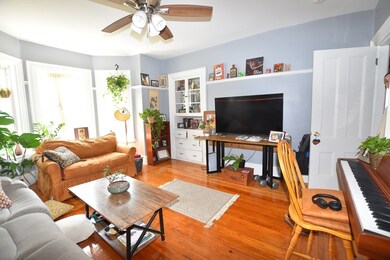 74 Cherry St unit B, Waltham, MA 02453 - photo 3