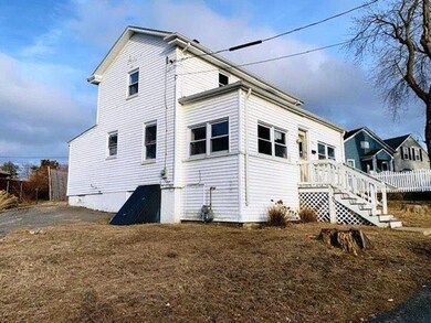 107 Ocean View Ave, Swansea, MA 02777 - photo 4