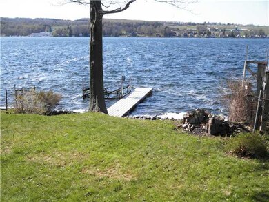 Waterfront/Dock/Pier