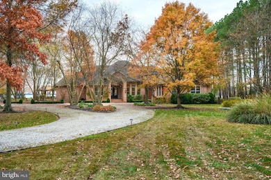 23961 Lynnewood Dr, Saint Michaels, MD 21663 - photo 2