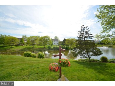 5064 Beacon Hill Ct, Doylestown, PA 18902 - photo 2