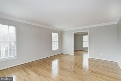 15809 Seurat Dr, North Potomac, MD 20878 - photo 6