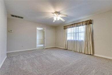 4233 NW 53rd St, Oklahoma City, OK 73112 - photo 4