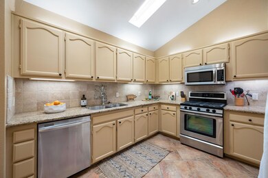 73435 Boxthorn Ln, Palm Desert, CA 92260 - photo 7