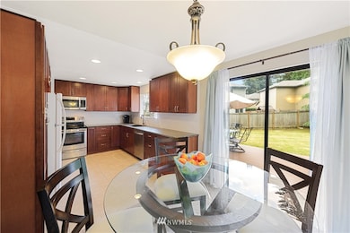 19910 Filbert Dr, Bothell, WA 98012 - photo 6