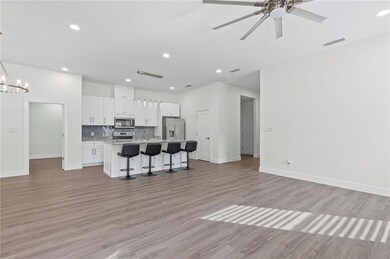 820 Wildwood Dr, Mobile, AL 36693 - photo 7