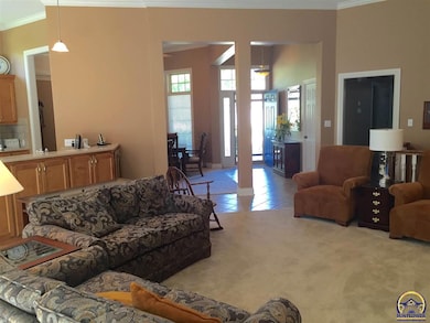 2242 SW Lowell Ln, Topeka, KS 66614 - photo 2