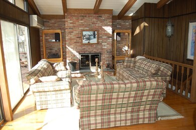 109 Fairway Dr, Lords Valley, PA 18428 - photo 4