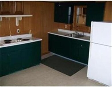 172 Ridge St unit 2, Millis, MA 02054 - photo 2