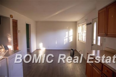 2139 Byrnes Dr, Clio, MI 48420 - photo 2