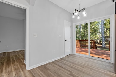 2904 S Partridge Cir, Hopkins, SC 29061 - photo 6